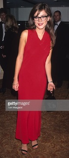 Anna Friel feet photo thumbnail