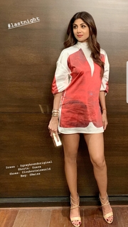 Shilpa Shetty Kundra feet photo thumbnail