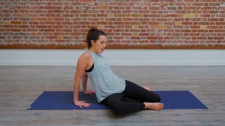 Adriene Mishler feet photo thumbnail