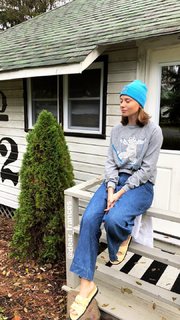 Aly Michalka feet photo thumbnail