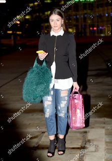 Brooke Vincent feet photo thumbnail