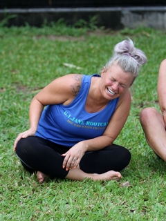 Kerry Katona feet photo thumbnail