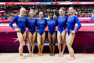 Simone Biles feet photo thumbnail
