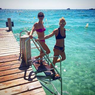 Federica Fontana feet photo thumbnail