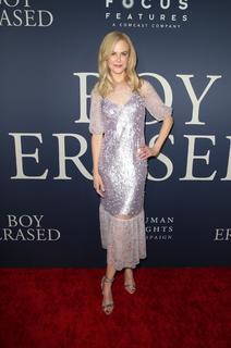 Nicole Kidman feet photo thumbnail
