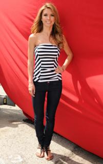 Audrina Patridge feet photo thumbnail