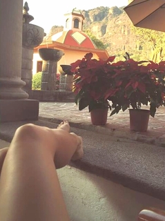 Cynthia Rodríguez feet photo thumbnail