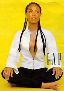 Jada Pinkett Smith feet photo 5