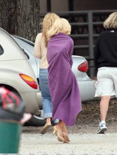 Jessica Simpson feet photo thumbnail