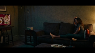 Dania Ramirez feet photo thumbnail