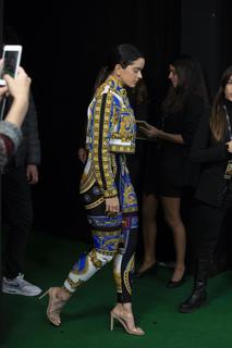 Rosalía feet photo 3