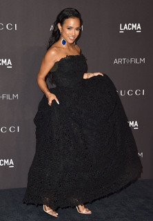 Karrueche Tran feet photo thumbnail