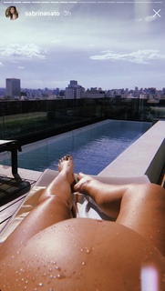 Sabrina Sato feet photo thumbnail