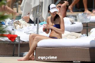 Elsa Pataky feet photo thumbnail