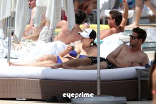 Elsa Pataky feet photo thumbnail