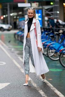 Josie Marie Canseco feet photo thumbnail