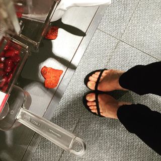 Claudia Lizaldi feet photo thumbnail