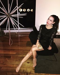 Claudia Lizaldi feet photo thumbnail