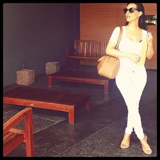 Claudia Lizaldi feet photo thumbnail