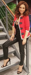 Claudia Lizaldi feet photo thumbnail