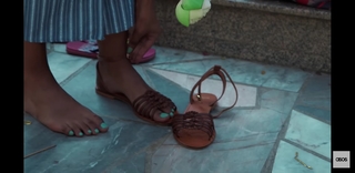 Maya Jama feet photo thumbnail