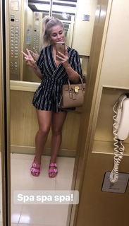 Paige VanZant feet photo thumbnail