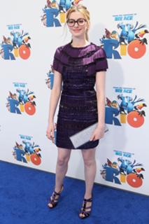 Anne Hathaway feet photo thumbnail