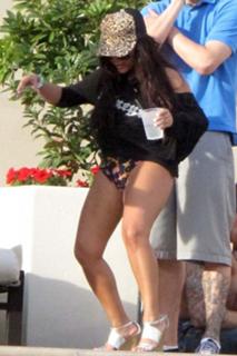 Nicole Polizzi feet photo thumbnail