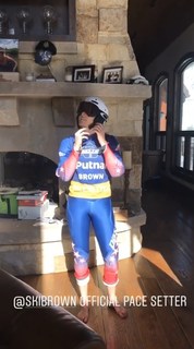 Lindsey Vonn feet photo thumbnail