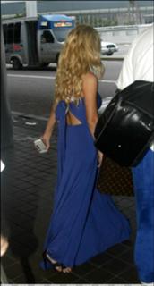 Jessica Simpson feet photo thumbnail