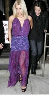 Jessica Simpson feet photo thumbnail