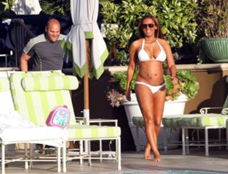 Mel B feet photo thumbnail