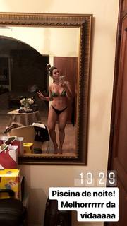 Kelly Key feet photo thumbnail