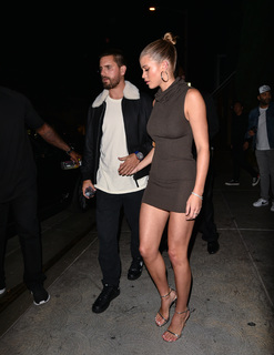 Sofia Richie feet photo thumbnail