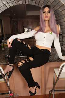 Bailey Jay feet photo thumbnail
