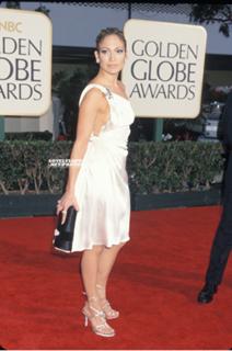 Jennifer Lopez feet photo thumbnail