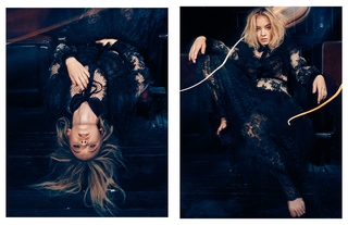 Sydney Sweeney feet photo thumbnail