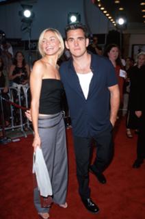Cameron Diaz feet photo thumbnail