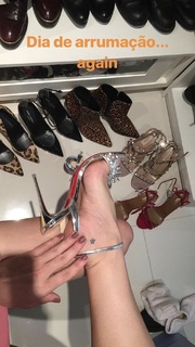 Franciely Freduzeski feet photo thumbnail