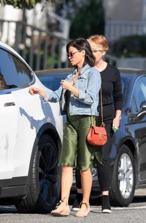 Jenna Dewan feet photo thumbnail
