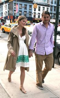 Keri Russell feet photo thumbnail