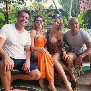 Lívia Andrade feet photo thumbnail