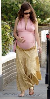 Anna Friel feet photo thumbnail