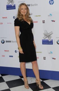 Barbara Schöneberger feet photo thumbnail