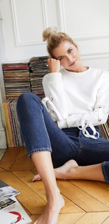 Lena Gercke feet photo thumbnail