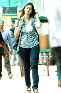 Ileana D'Cruz feet photo thumbnail
