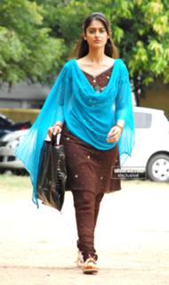 Ileana D'Cruz feet photo thumbnail