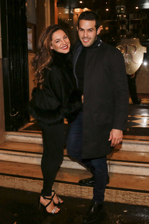 Kelly Brook feet photo thumbnail