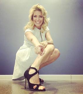 Federica Fontana feet photo thumbnail