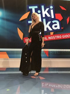 Wanda Nara feet photo thumbnail
